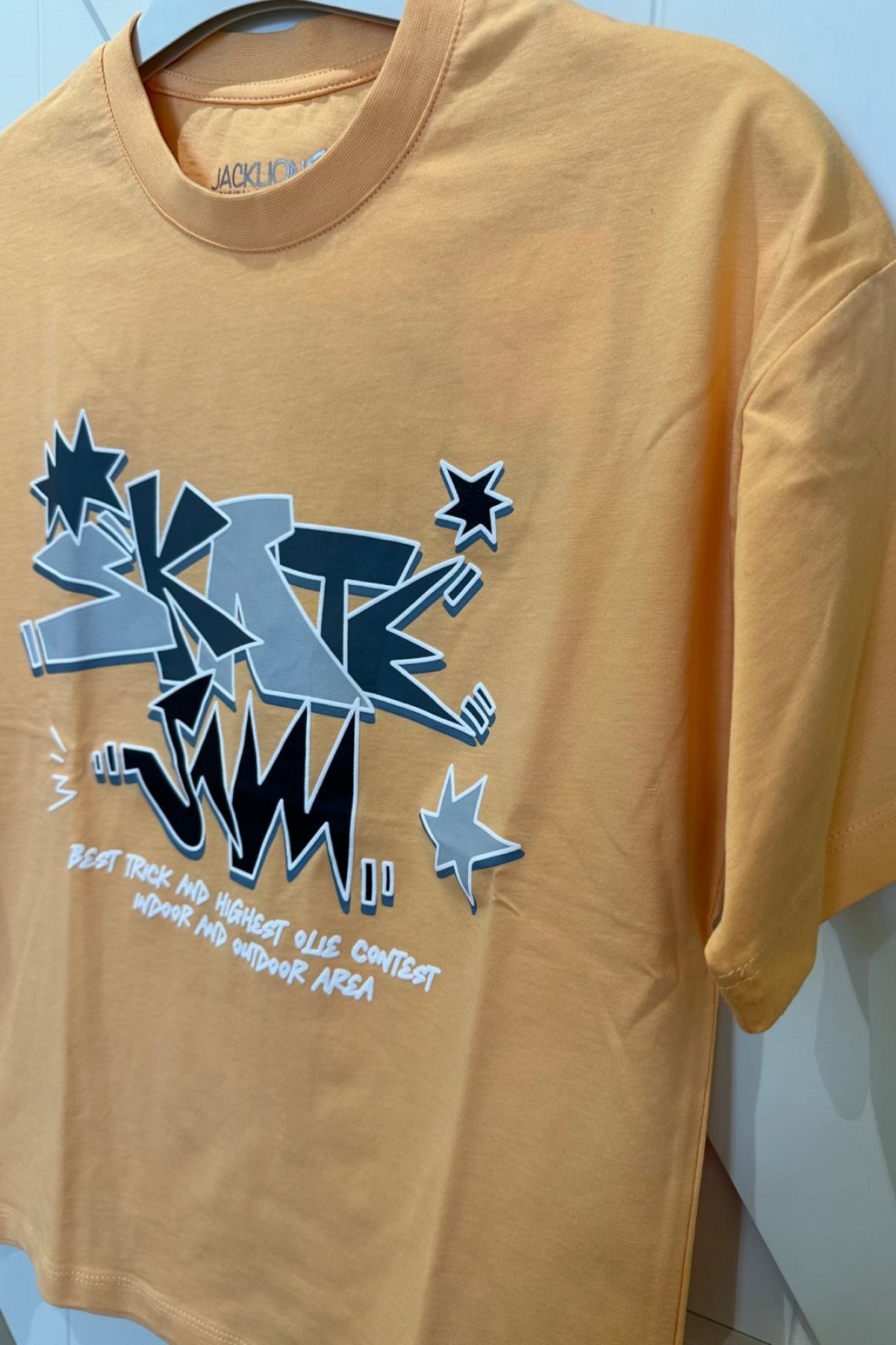 Grafiti Desenli Tshirt Kavuniçi