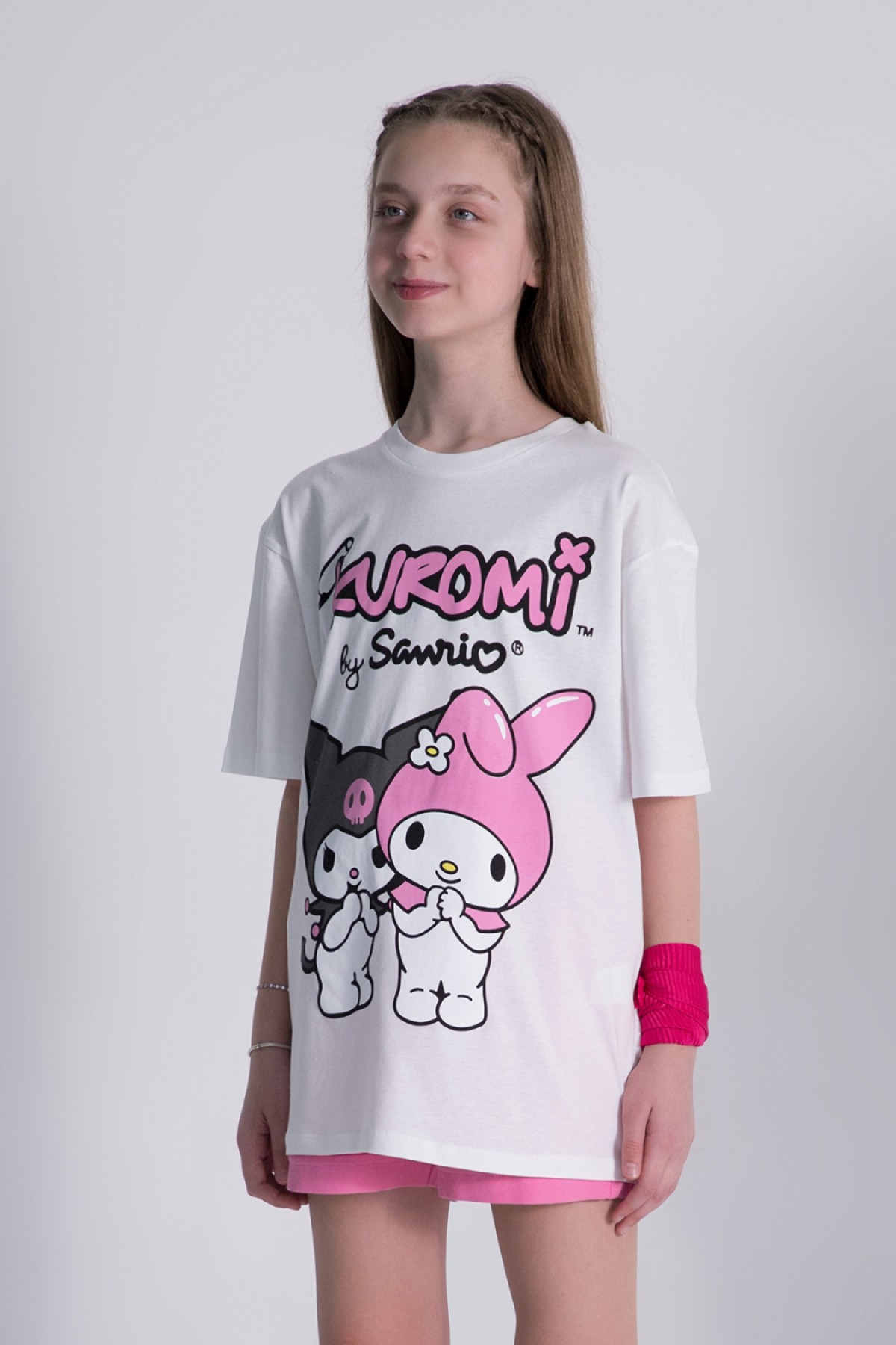 Kuromi Hello Kitty Tshirt Krem